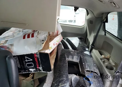 2009 Dodge Grand Caravan Sxt z USA, uszkodzony, nr VIN 2D8HN54119R664350